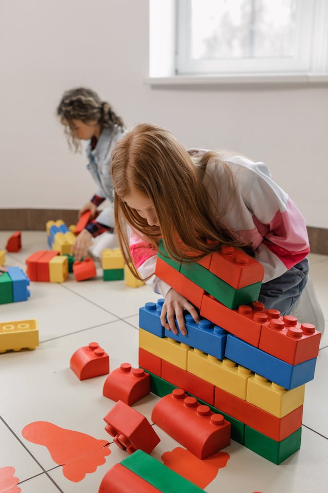 Podlahové topení se dnes instaluje i metodou suché pokládky